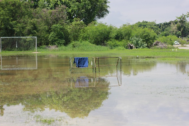 升中场控球 升中场控球
